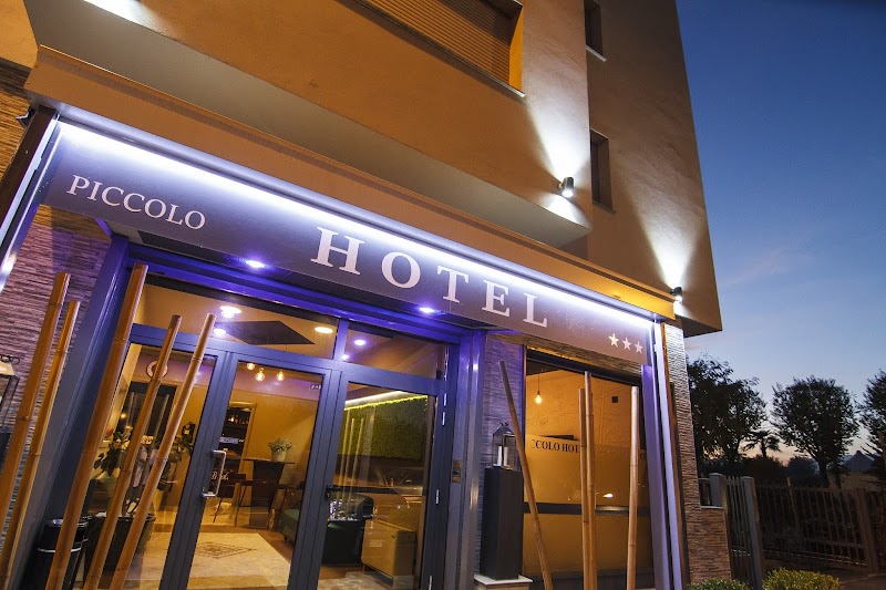 Hotel Piccolo in Beinasco, Italy