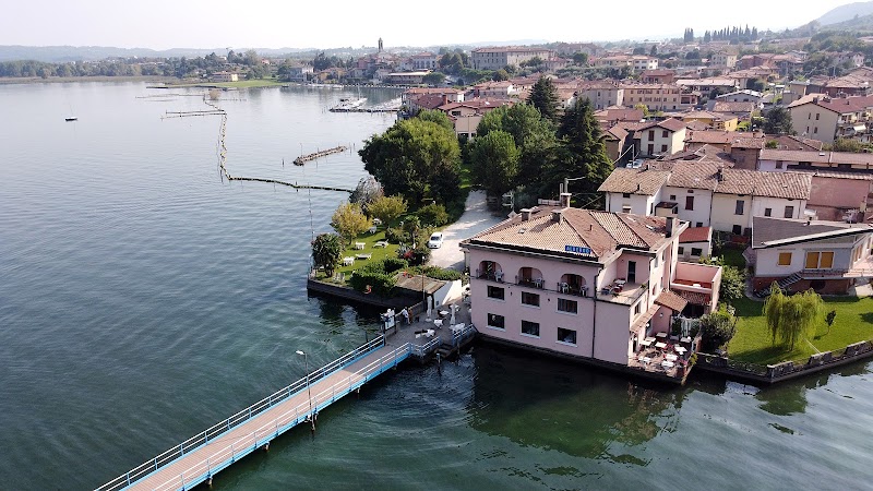 Hotel Punta dell'Est in Iseo, Italy