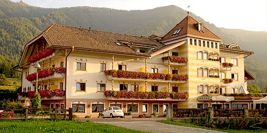 Hotel Reipertingerhof in Brunico, Italy