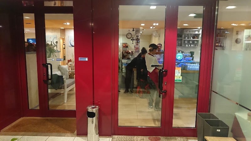 Hotel Ristorante Balcone Rosso in Biella, Italy