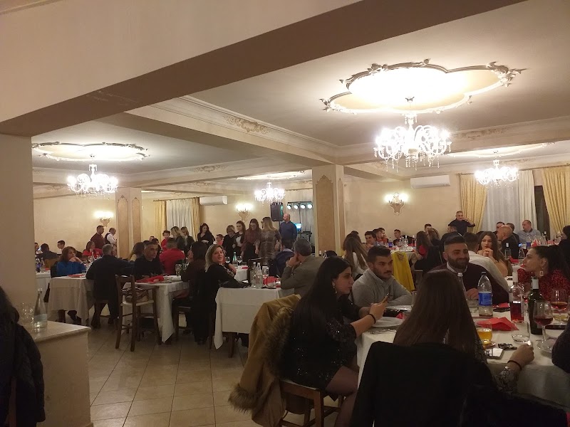 Hotel Ristorante l'Oasi in Ciro Marina, Italy