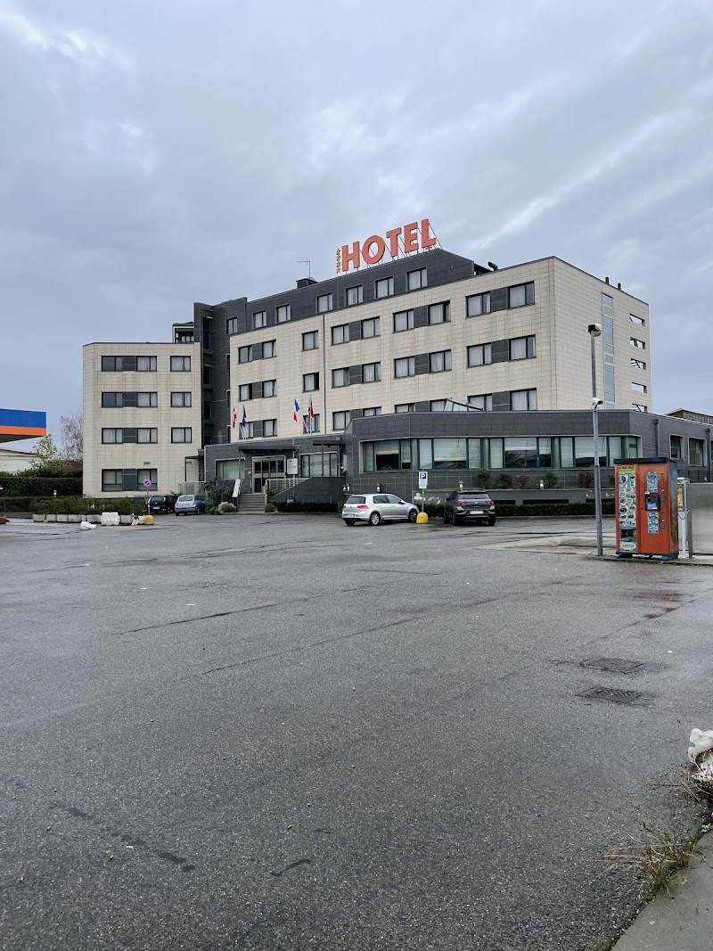 Hotel San Luigi in Beinasco, Italy