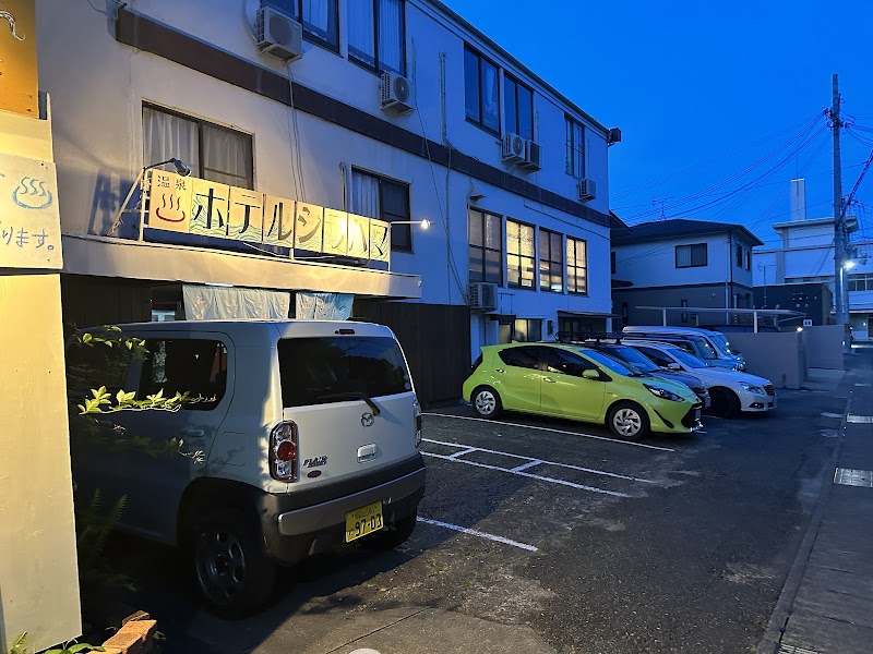Hotel Shirahama Hills Kamitonda in Kamitonda, Japan
