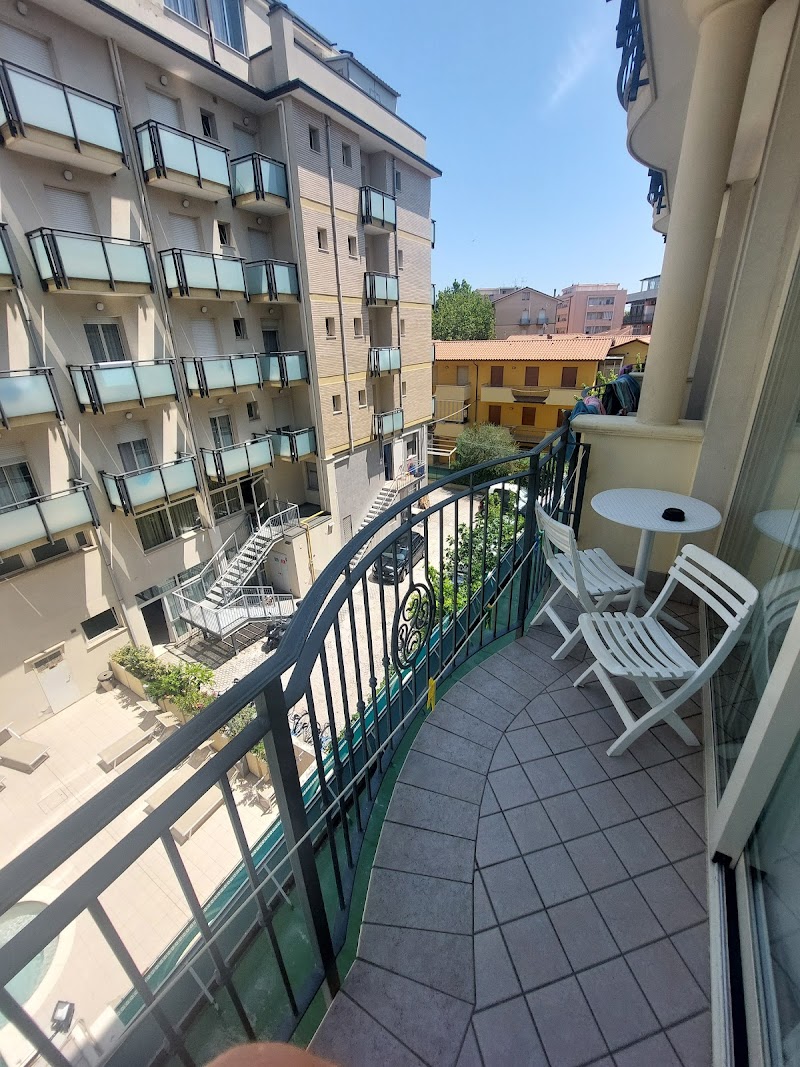 Hotel Smeraldo in Cesenatico, Italy