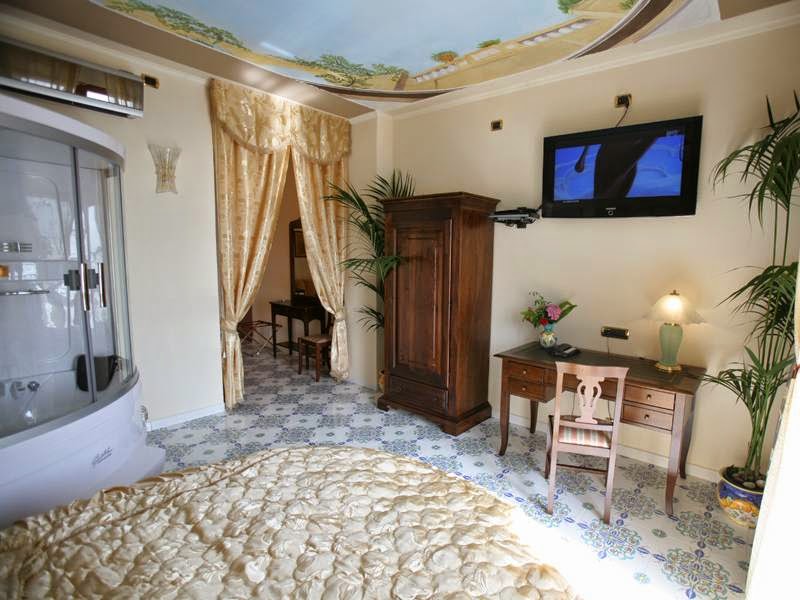 Hotel Sottotono in Angri, Italy