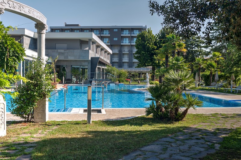 Hotel Terme Harrys' Garden in Abano Terme, Italy