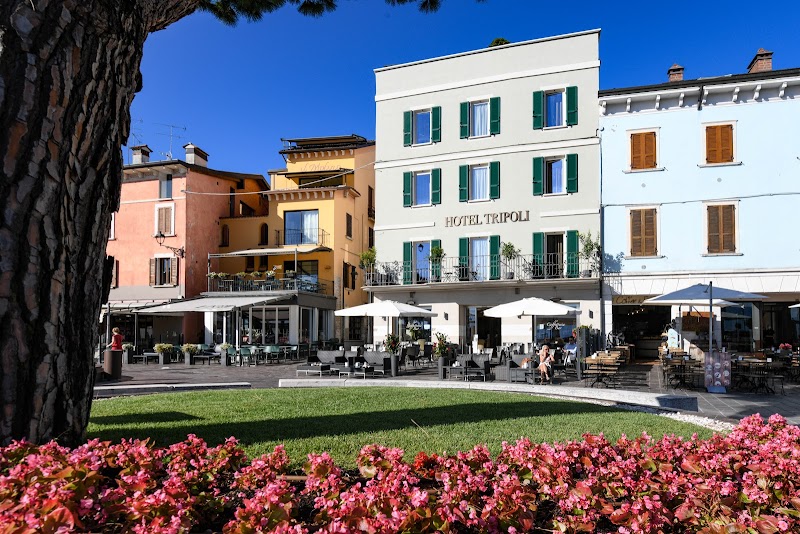 Hotel Tripoli in Desenzano del Garda, Italy