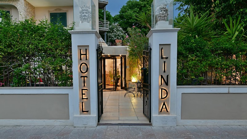 Hotel Villa Linda in Giardini, Italy