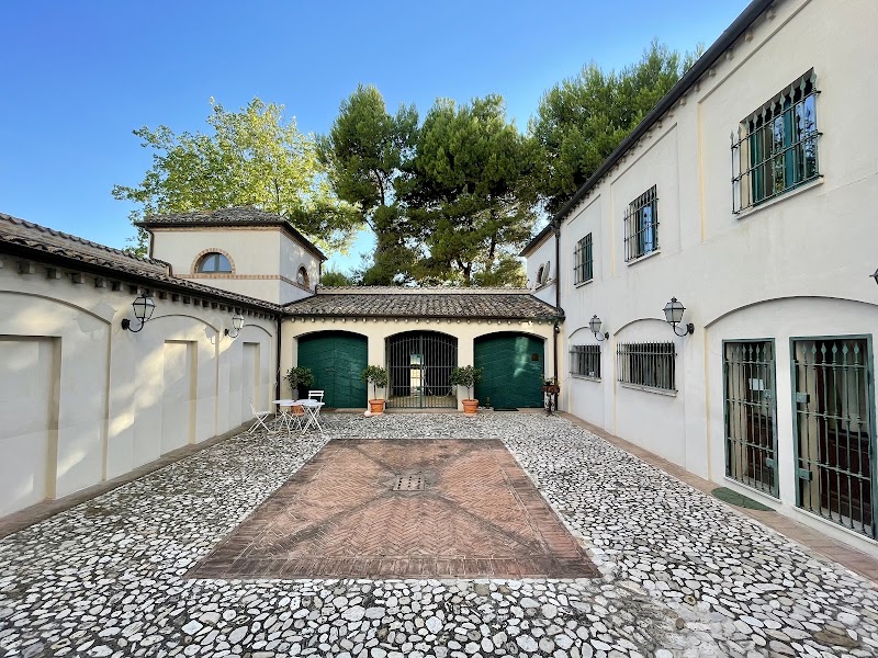 Hotel Villa Montanari Rosati in Civitanova Marche, Italy