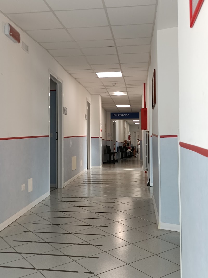 Hotel Villa dei Pini in Anzio, Italy