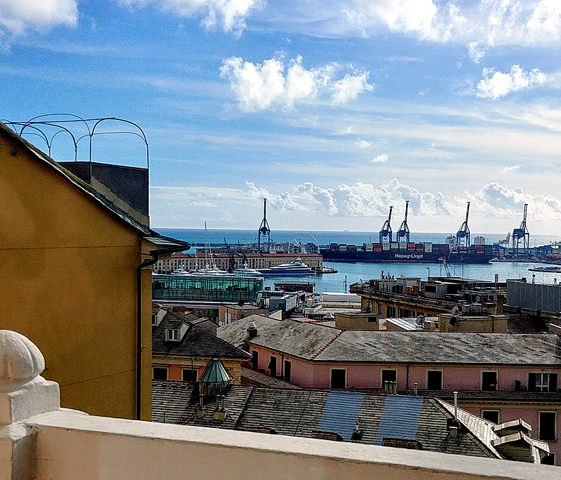 Hotel Vittoria in Genoa, Italy