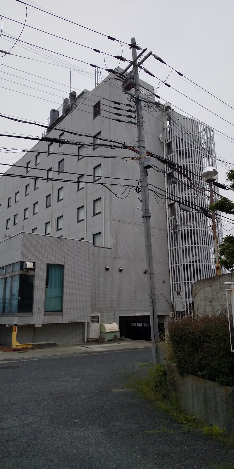 Hotel Yutaka Wing in Izumisano, Japan
