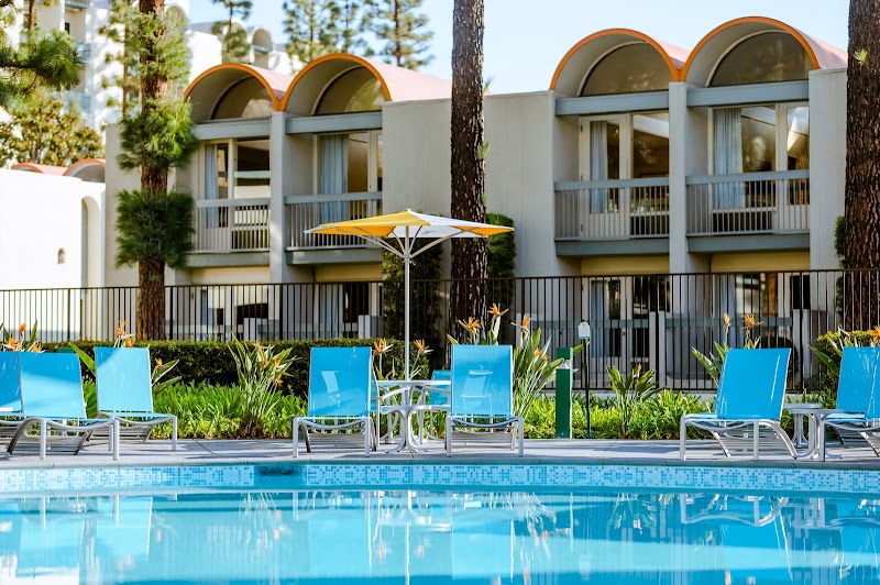 Howard Johnson by Wyndham Anaheim Hotel & Water Playground in Anaheim, United States