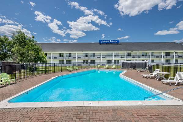 Howard Johnson by Wyndham Bangor in Bangor, United States