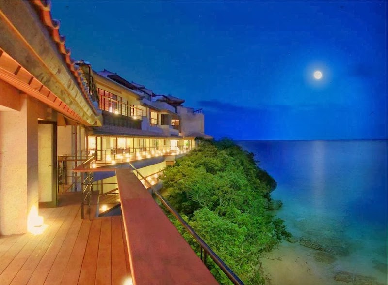 Hyakunagaran in Nanjo, Japan