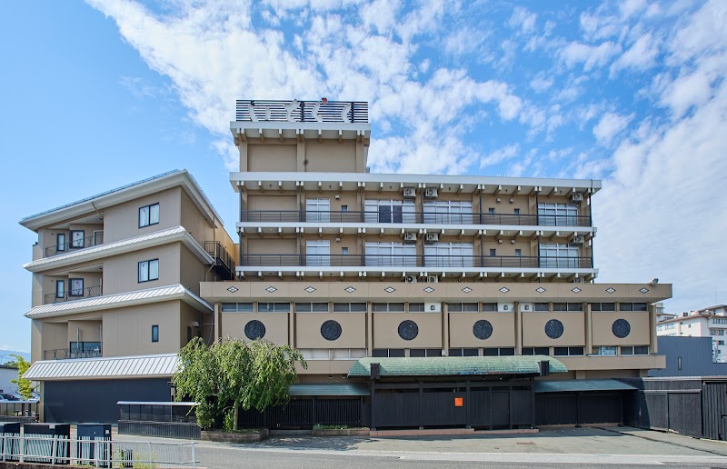 Ichiraku Hotel in Tendo, Japan