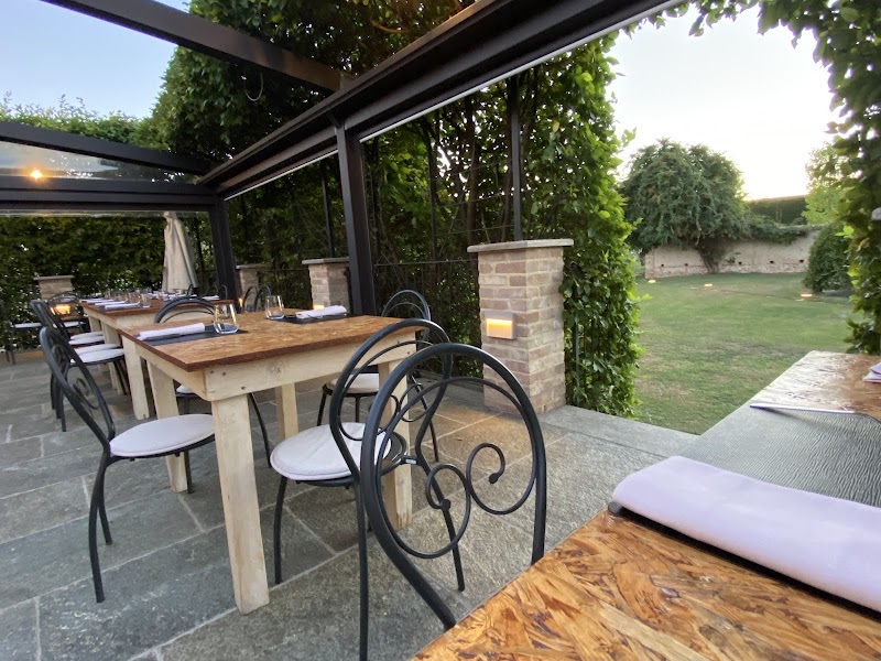 Il Giardino di Ghilot in Cherasco, Italy