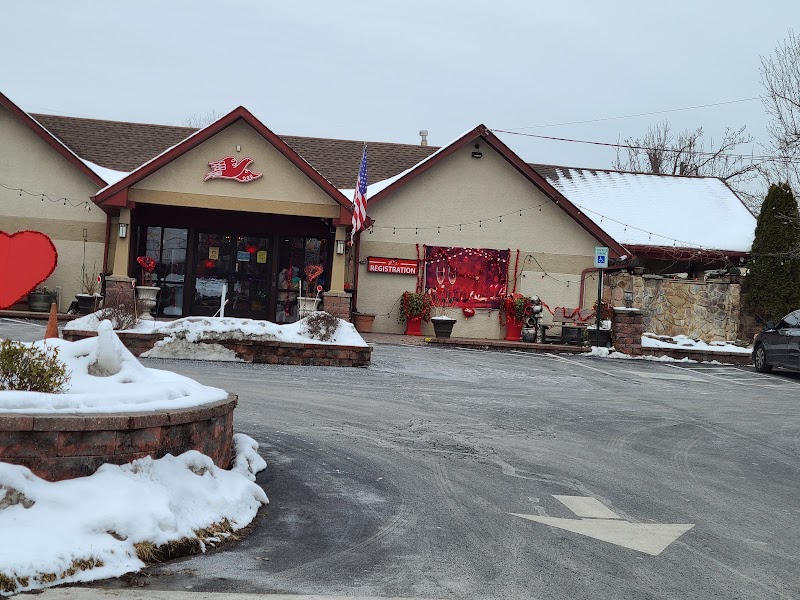 Inn of the Dove Romantic Suites with Jacuzzi & Fireplace in Bensalem, United States