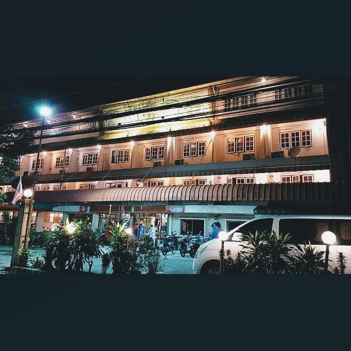 Inthanin Hotel in Ban Chang Phuak, Thailand