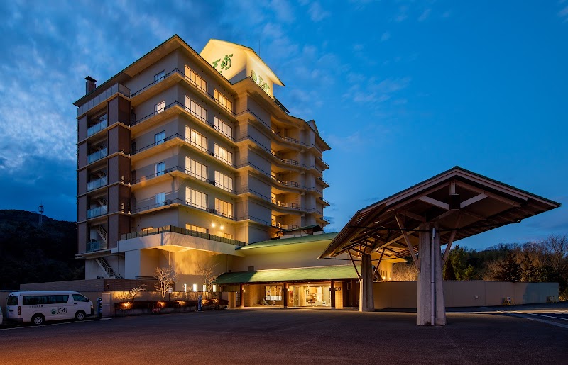 Izu Nagaoka Hotel Tenbo in Izunokuni, Japan