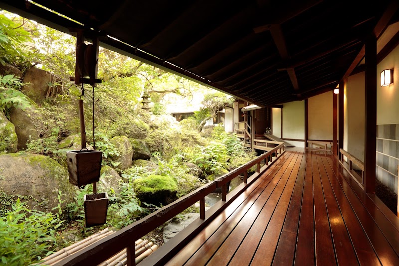 Izu Shuzenji Onsen Shirakabeso in Shuzenji, Japan