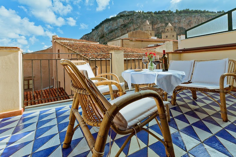 La Plumeria Hotel in Cefalu, Italy