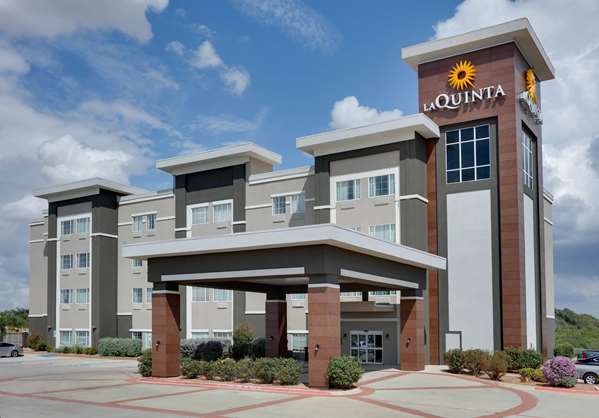 La Quinta Inn & Suites by Wyndham Big Spring in Big Spring, United States