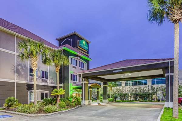 La Quinta Inn & Suites by Wyndham Biloxi in Biloxi, United States
