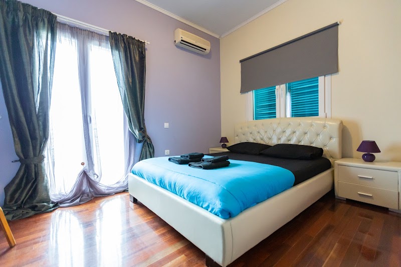 La Terra Nostra in Korinthos, Greece