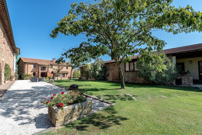 Le Case Coloniche in Deruta, Italy