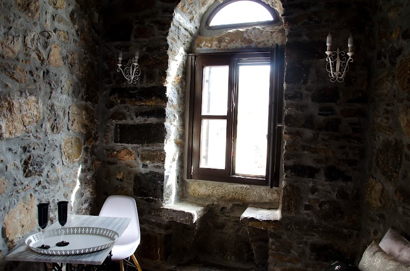 Lida Mary in Chios, Greece