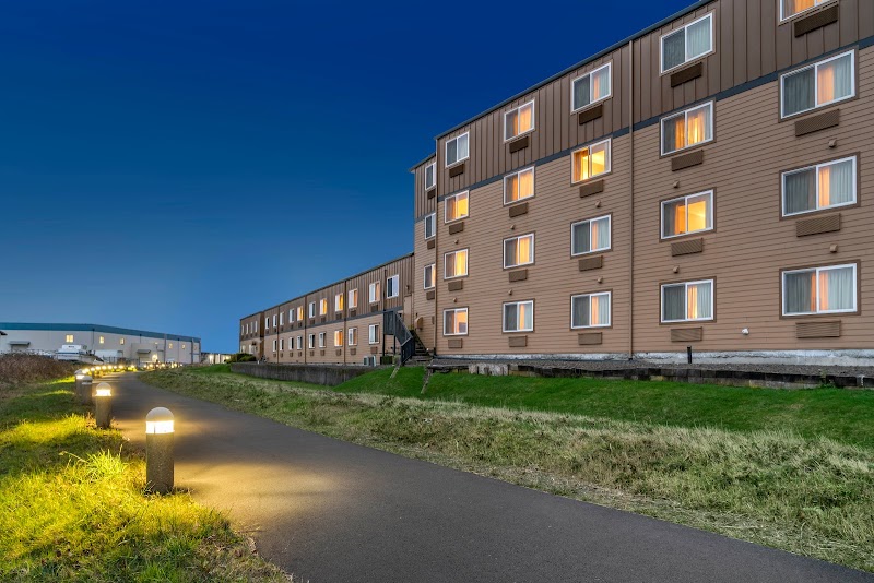 Lloyd Hotel Astoria Bayfront in Astoria, United States