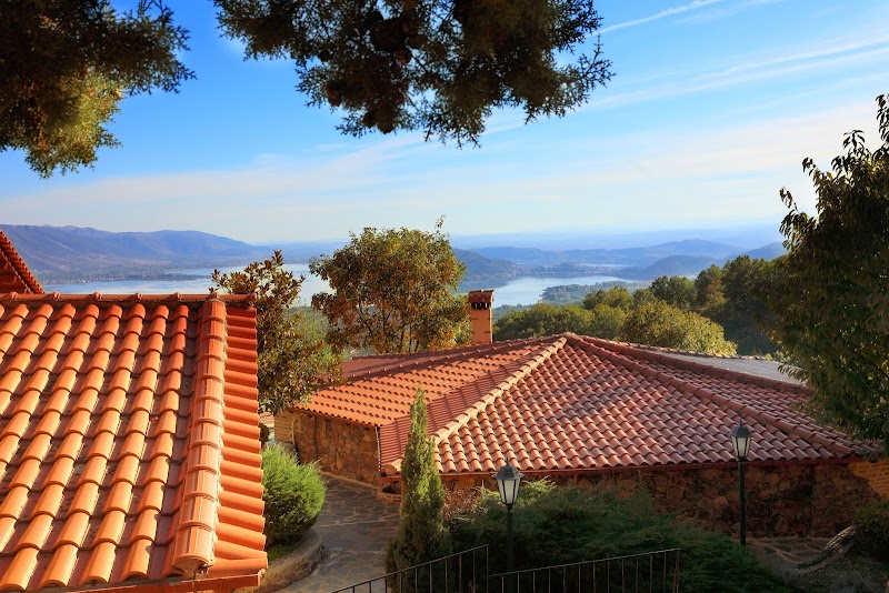 Loggas Hotel in Kastoria, Greece