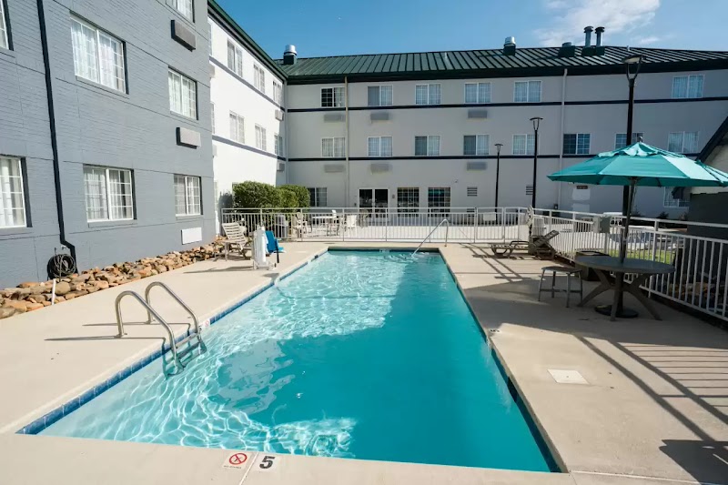 MainStay Suites Knoxville Airport in Alcoa, United States