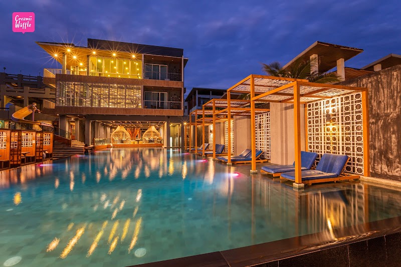 Maldives Beach Resort in Chanthaburi, Thailand