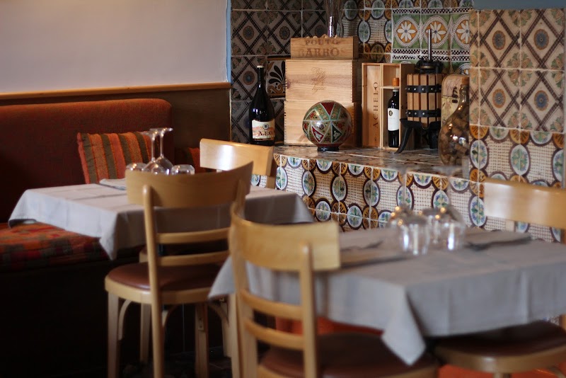 Manouche Bistrot B&B in Caserta, Italy