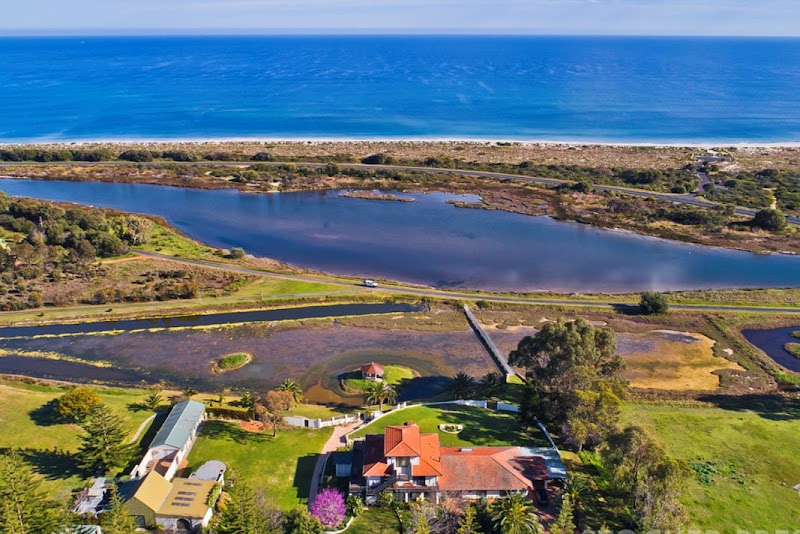 Martin Fields Beach Retreat in Busselton, Australia