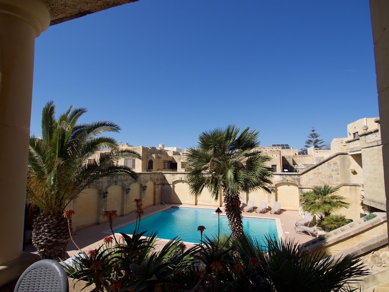 Masionette Tal-Mirakli in Xaghra, Malta