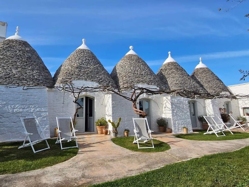 Masseria Cervarolo in Ceglie Messapico, Italy