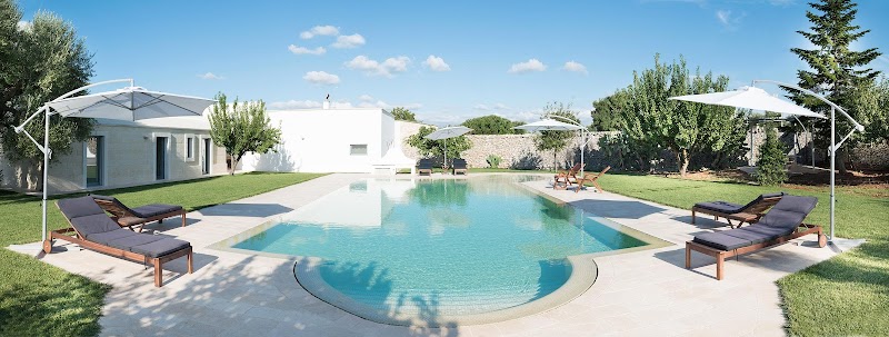 Masseria Il Mandorlo Fiorito in Ceglie Messapico, Italy