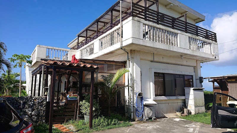 Minshuku Yadokari in Motobu, Japan