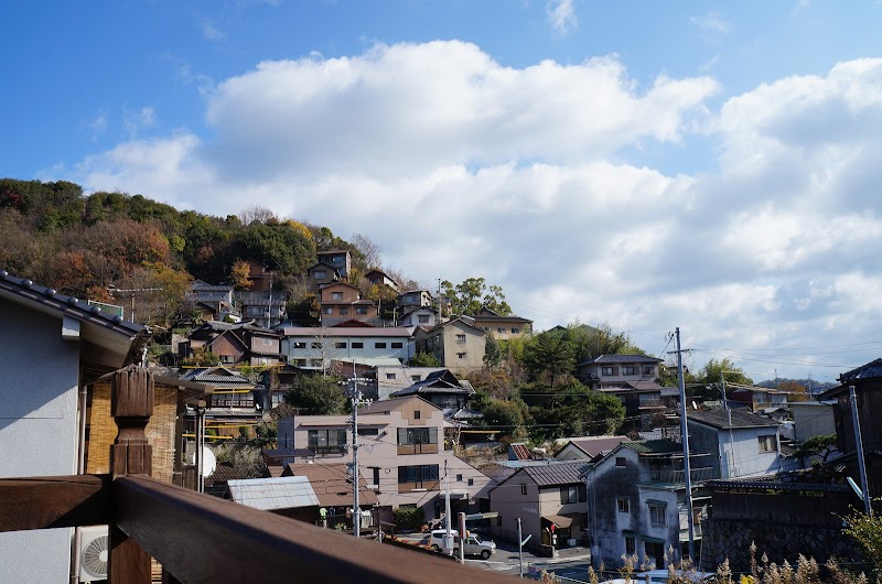 Moon's Cafe & Guest House in Onomichi, Japan