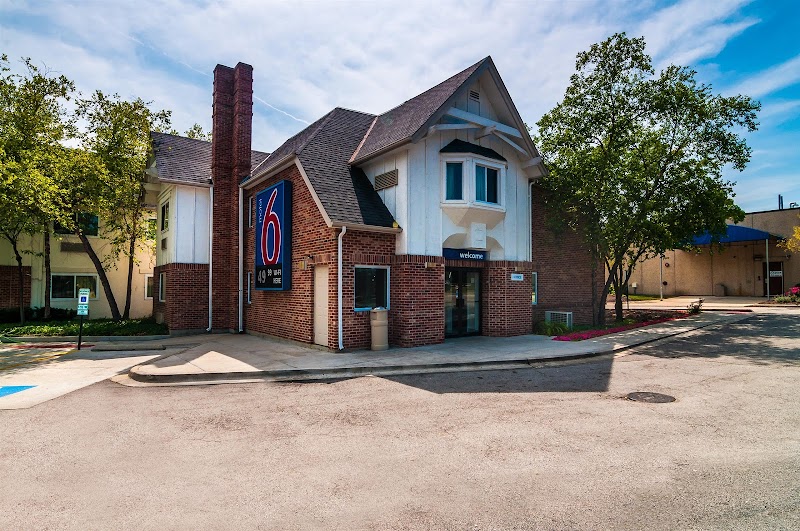 Motel 6 Arlington Heights, IL - Chicago North Central in Arlington Heights, United States