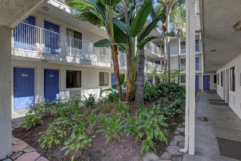 Motel 6 Los Angeles - Bellflower in Bellflower, United States