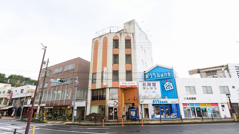 Nakatsugawa Silk Hotel in Nakatsugawa, Japan