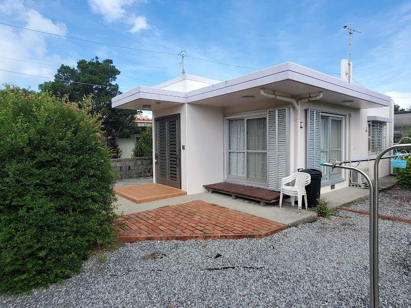 Naru. Stay in Usa, Japan