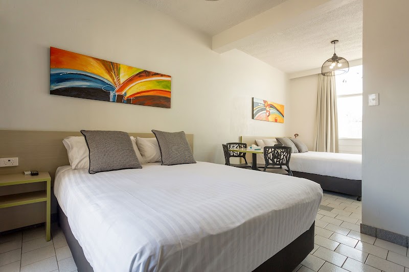 Nightcap at Emerald Star Hotel in Emerald, Australia