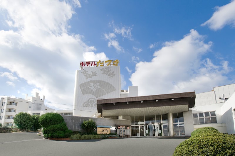 Nishiura Onsen Hotel Tatsuki in Gamagori, Japan