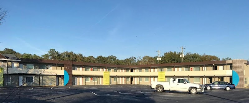 Oasis Inn in Beaufort, United States