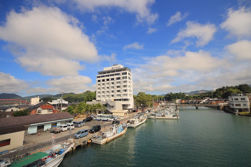 Oki Plaza Hotel in Oki, Japan